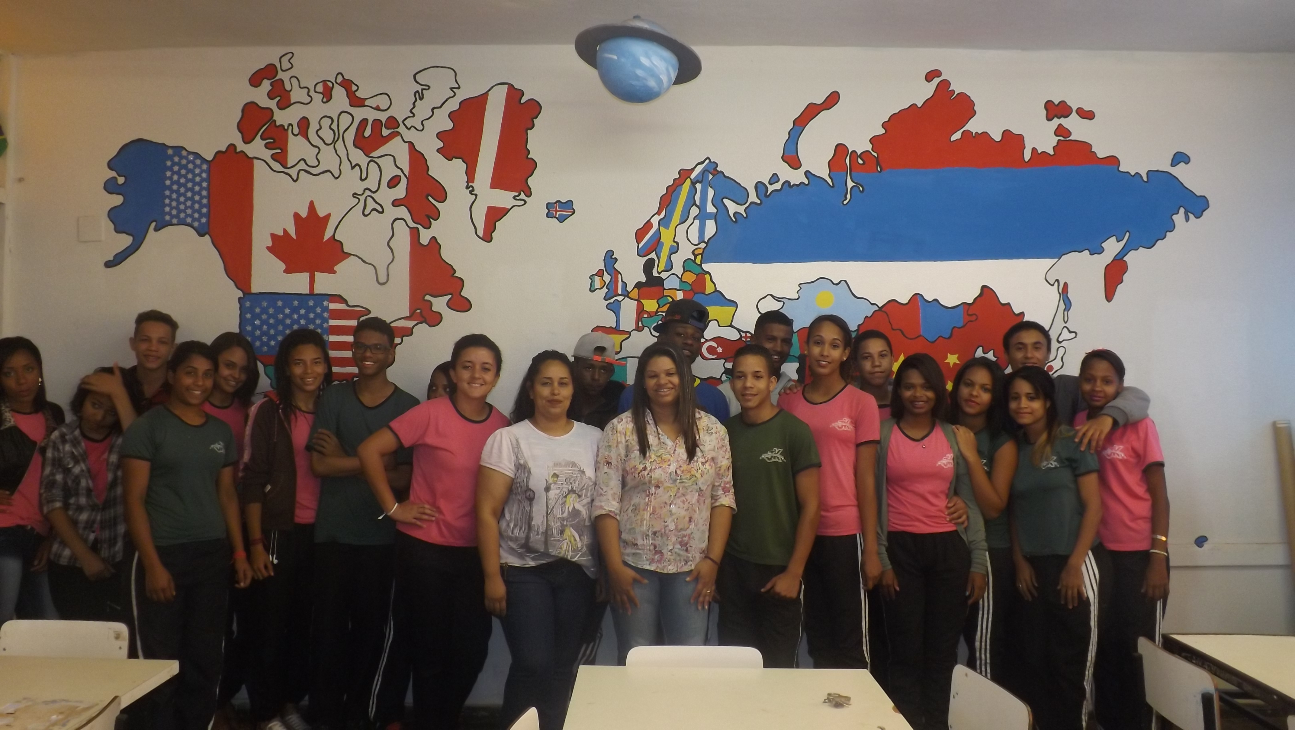 Sala Temática facilita aprendizado de alunos do bairro Castanheiras 