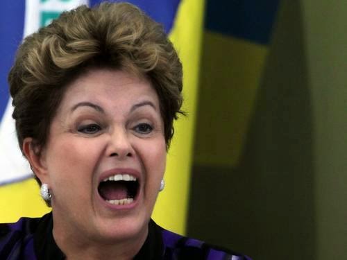 Cunha anuncia processo de impeachment de Dilma