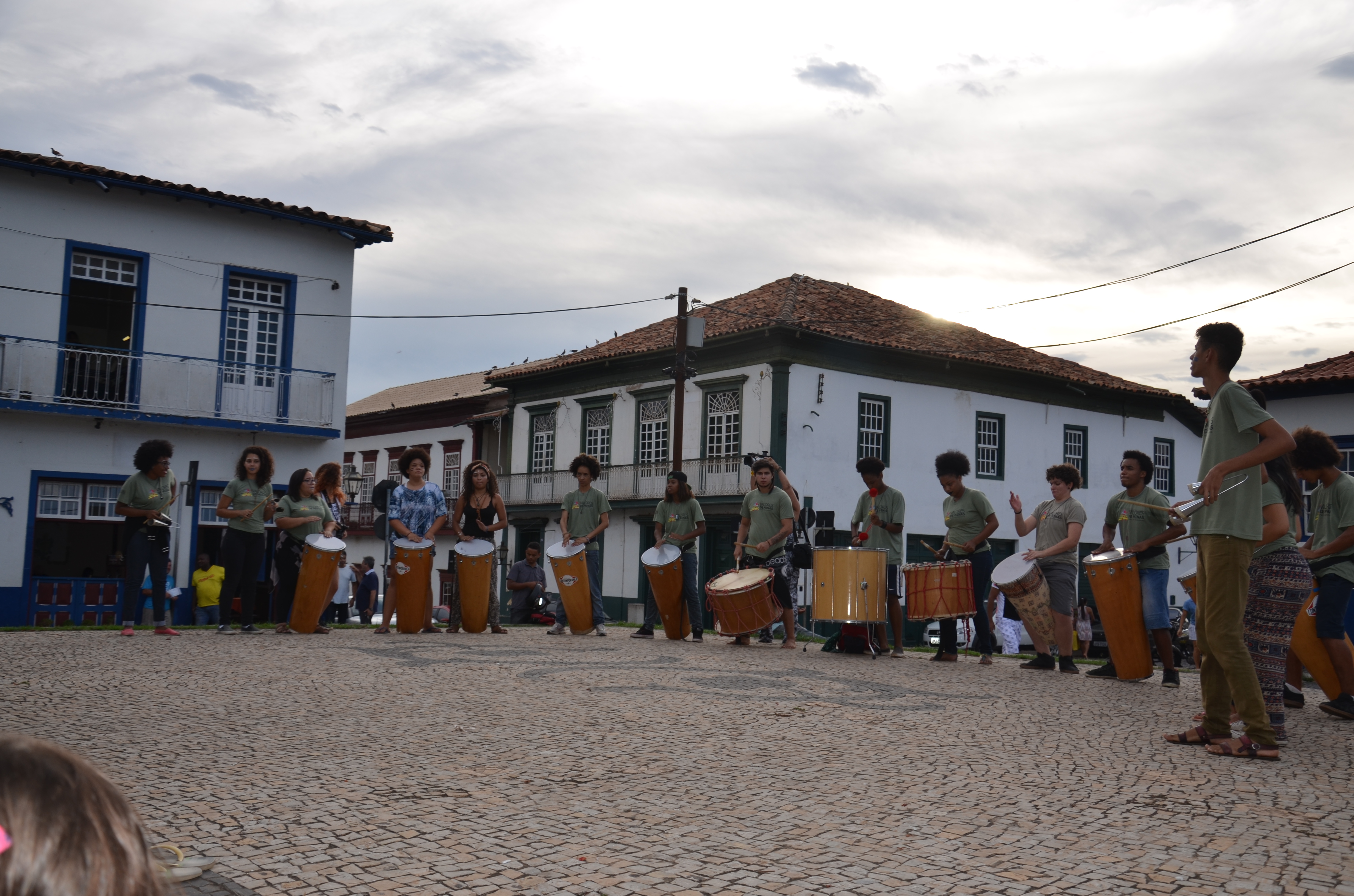Dia da Consciência Negra é celebrado com premiação e apresentações culturais