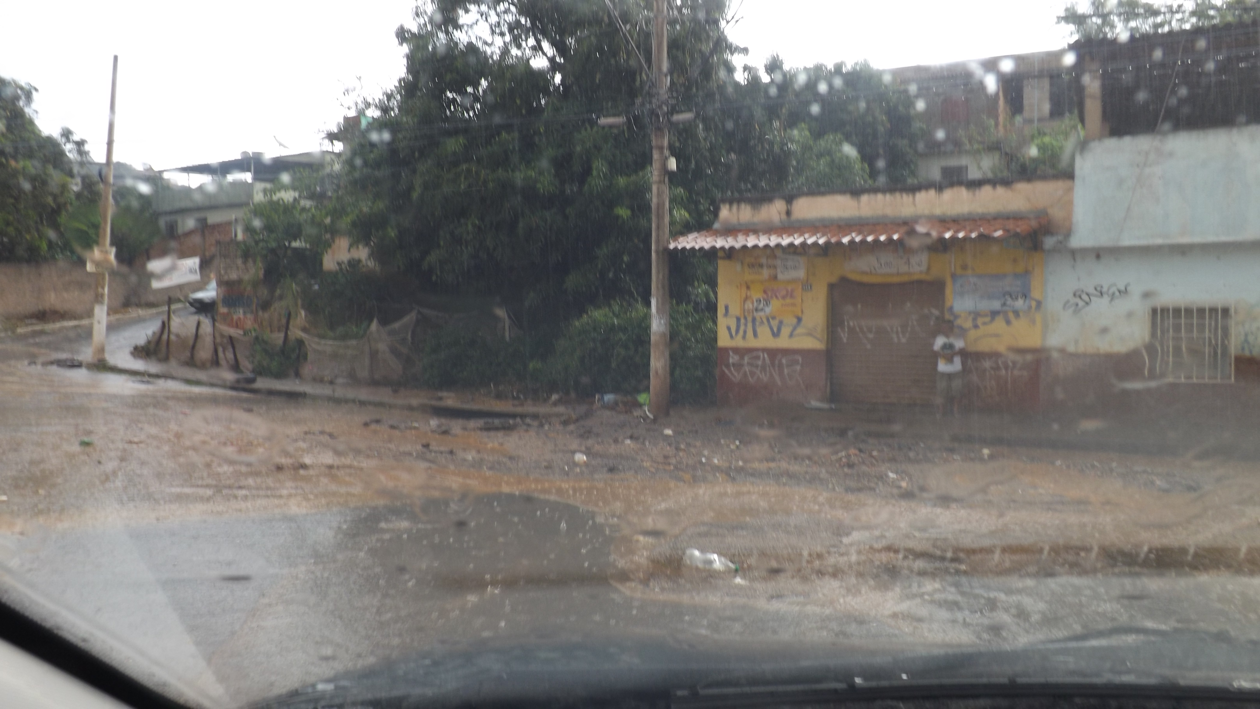 Cuidados redobrados no período de chuva