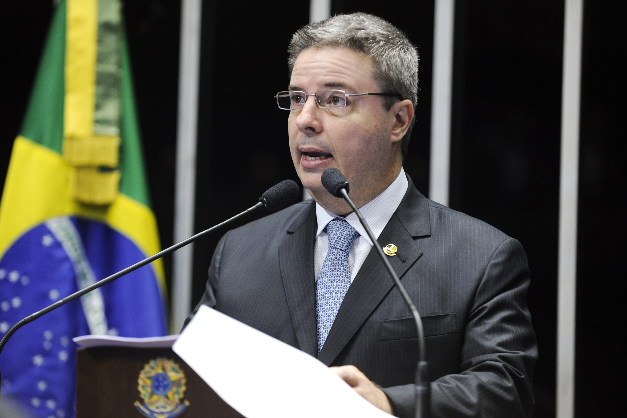 Anastasia destaca PEC da Federação como prioridade para 2016