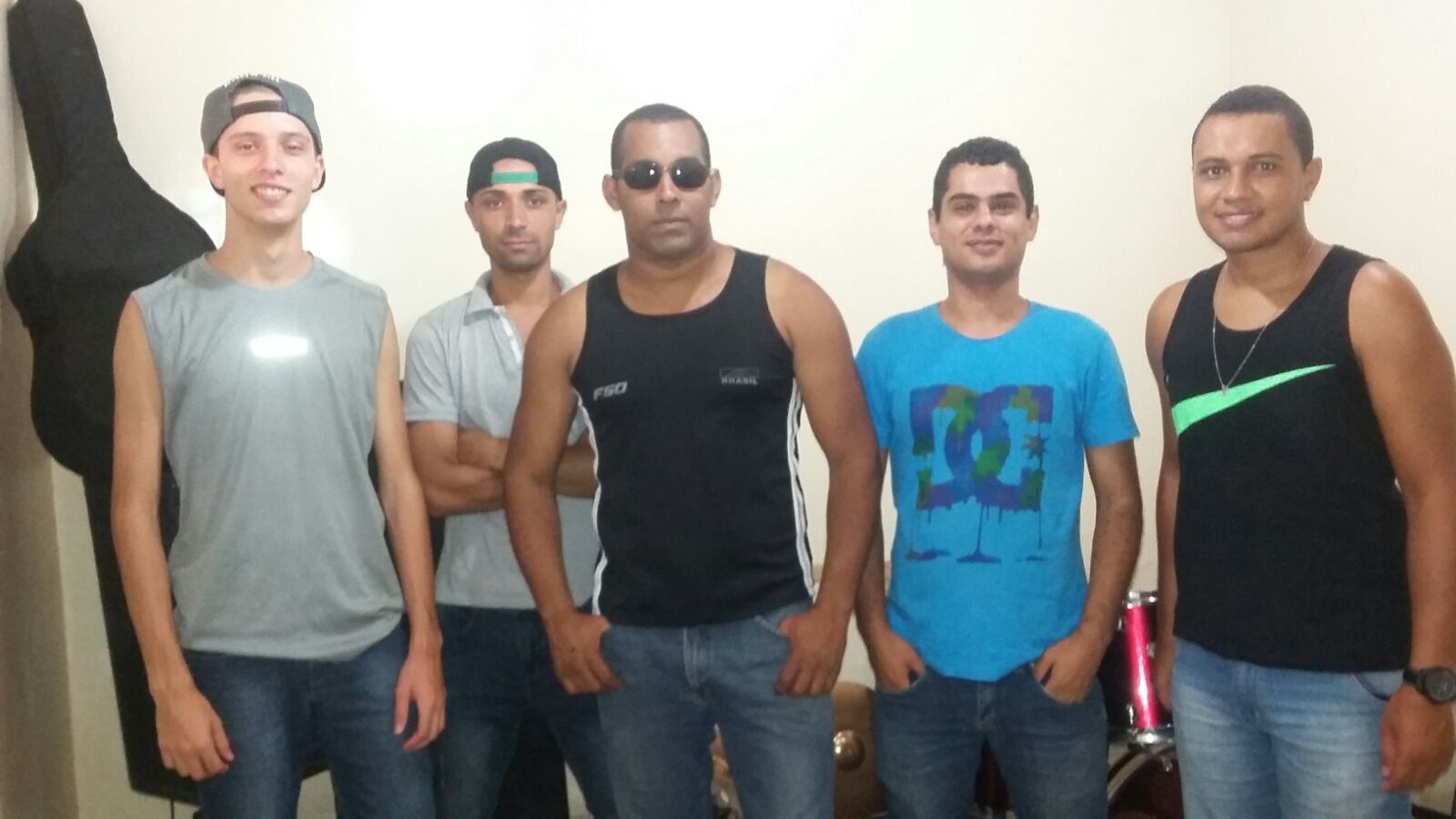 Banda sabarense comemora uma década com gravação de CD