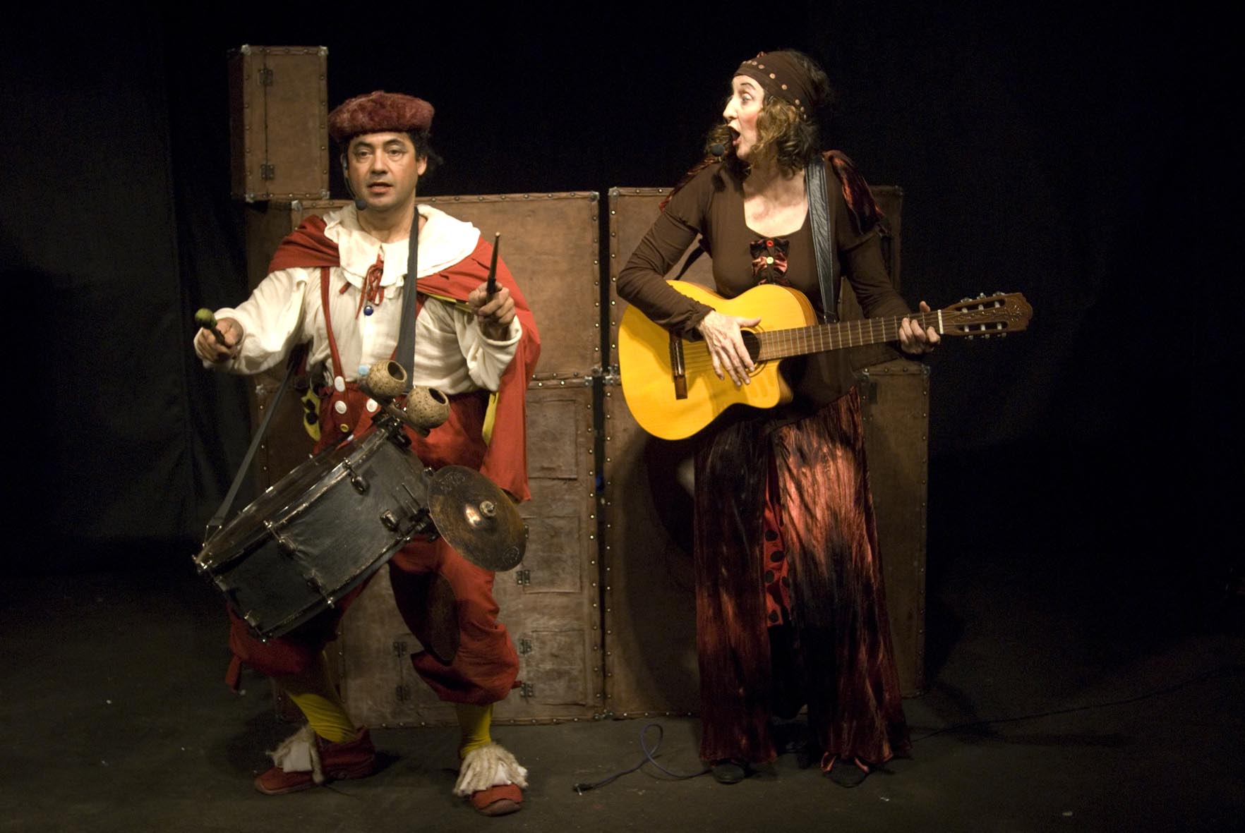 Grupo de teatro Kabana realiza palestras, workshop e apresentações em Sabará