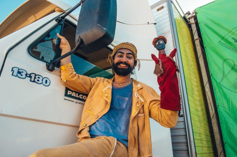 Projeto Cultura e Sustentabilidade leva teatro e oficinas a espaços públicos de cidades mineiras