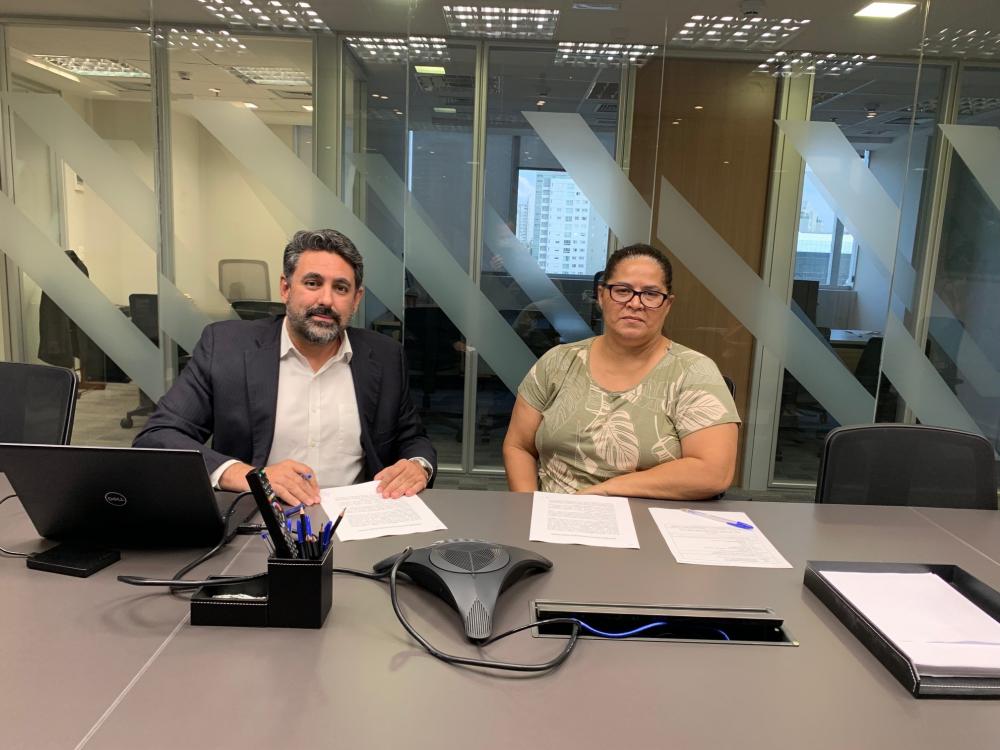 Taquaril Mineração firma convênio com a Casa da Criança no bairro Paciência