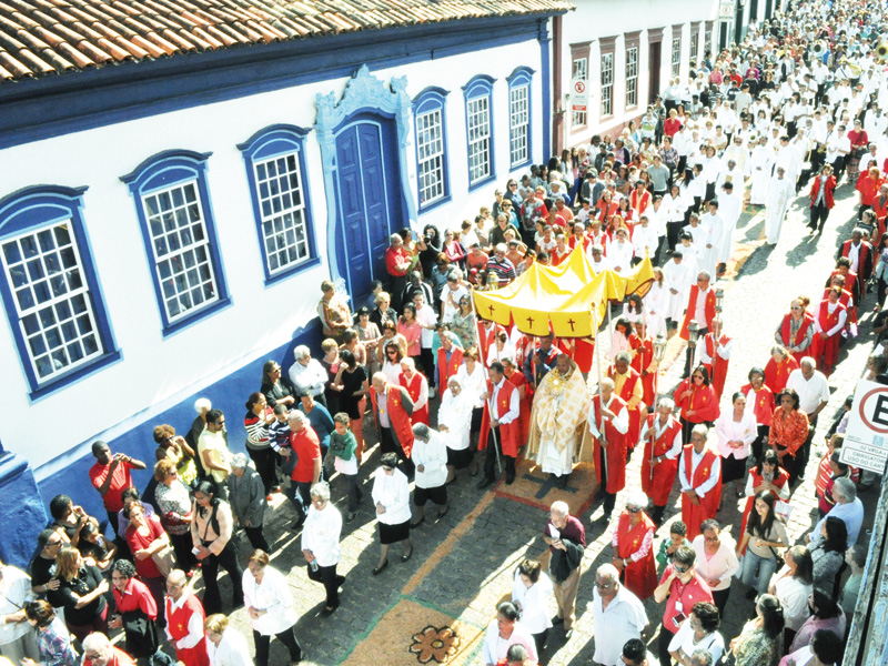 Arte e fé nas ladeiras