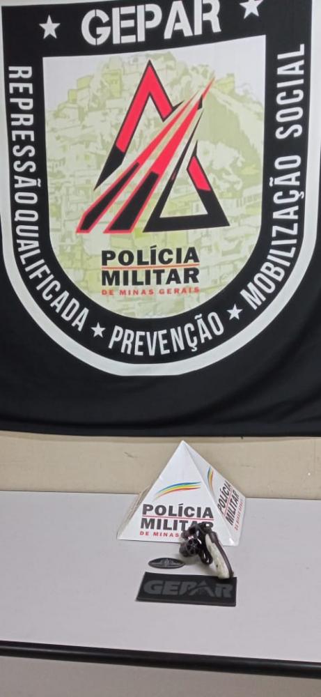 Homem é preso por porte ilegal de arma de fogo no bairro Caetano Furquim