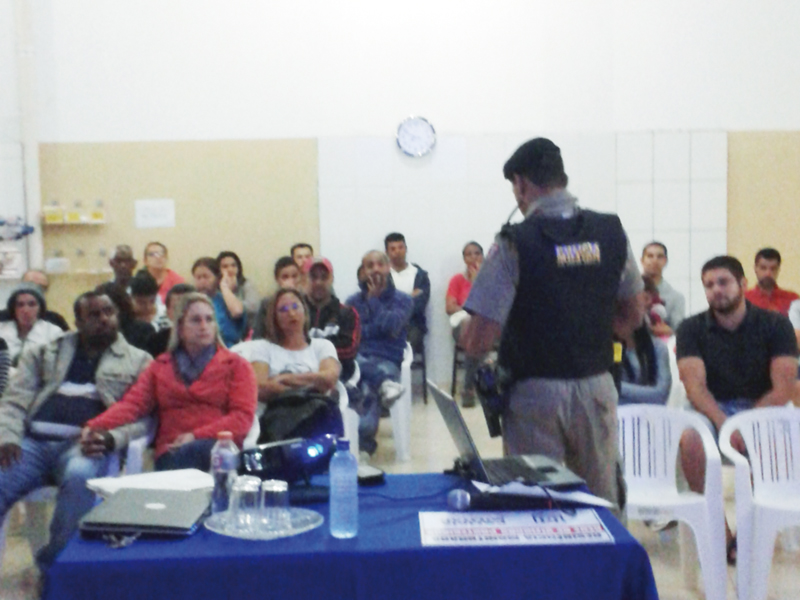 Polícia Militar analisa ampliação da Rede de Vizinhos Protegidos no bairro Villa Real
