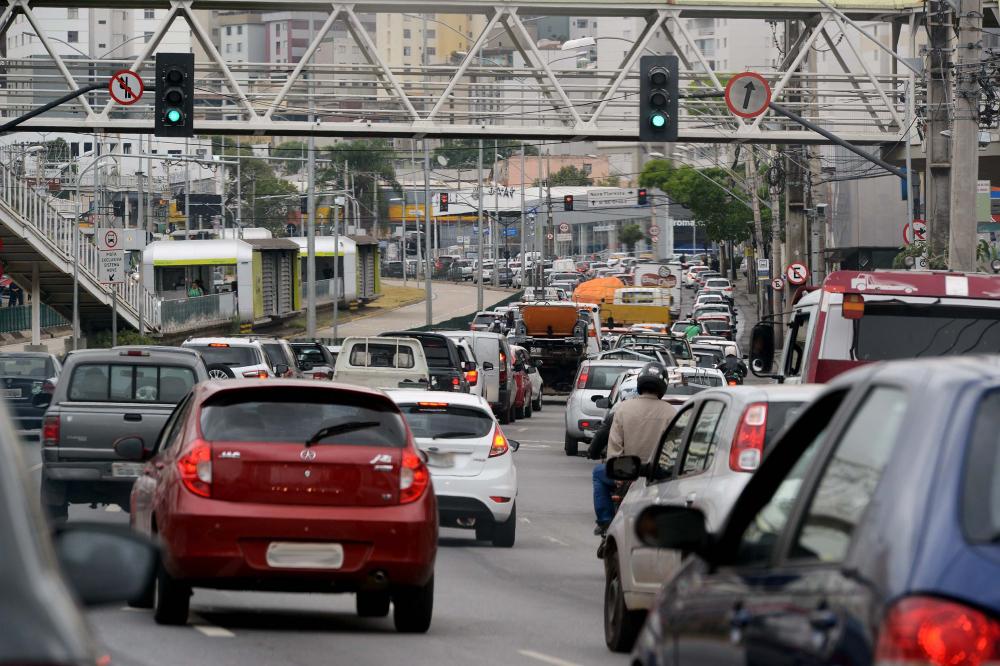 Minas Gerais suspende exigência do CRLV 2021 até junho
