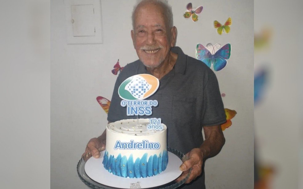 Aposentado comemora 121 anos com bolo temático em Goiás: