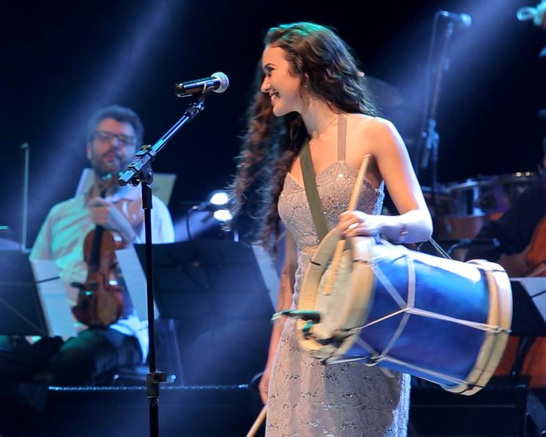 Lulia Dib: uma mensagem de amor e paz