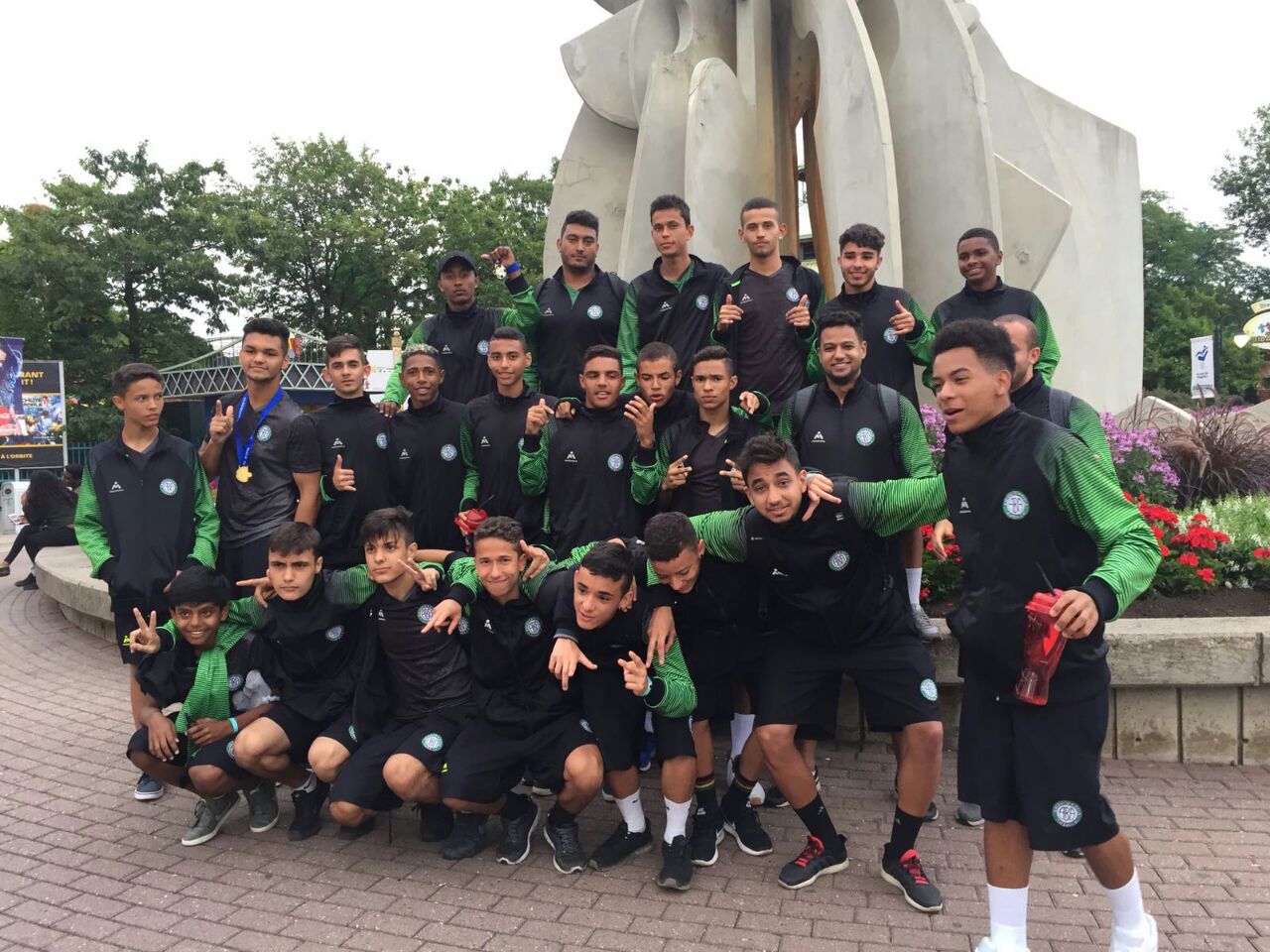 Sabarenses são campeões em torneio internacional de futebol