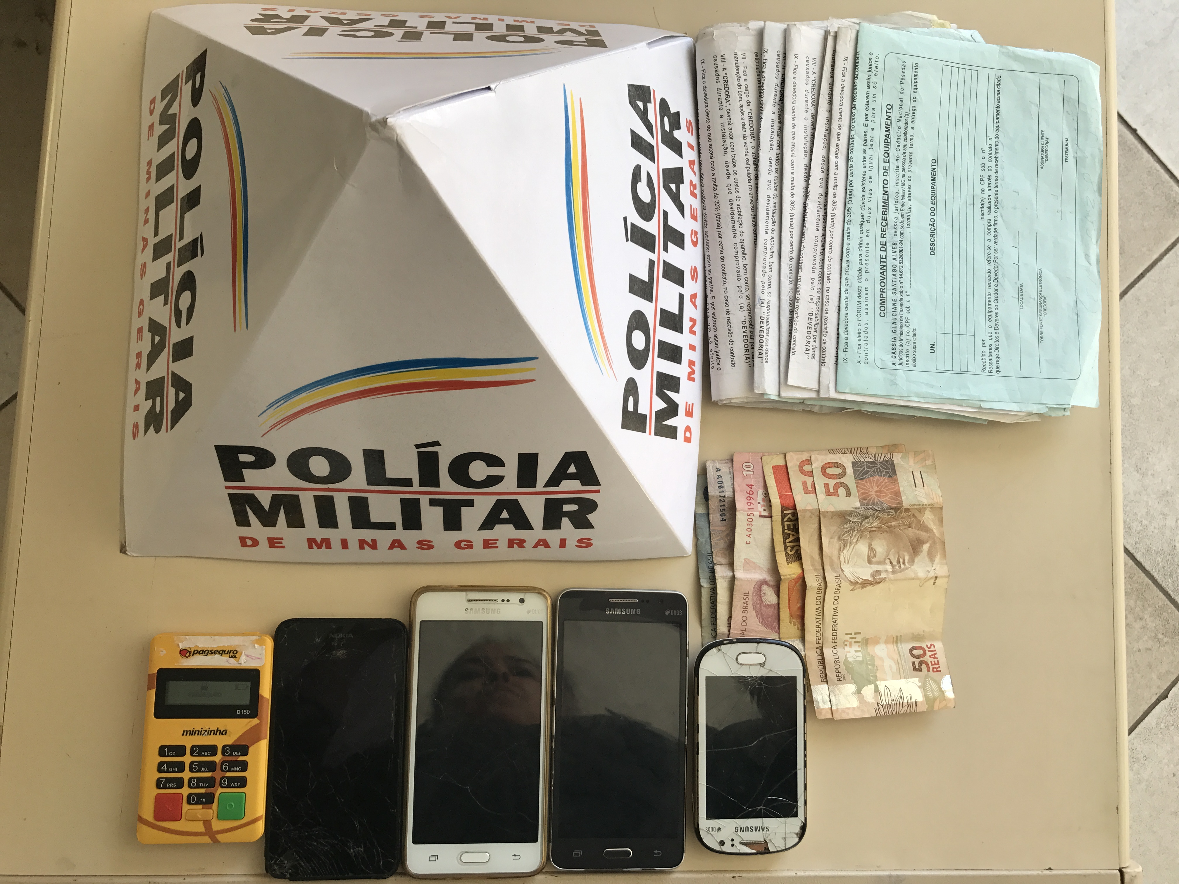 Golpistas da antena digital são presos no bairro paciência