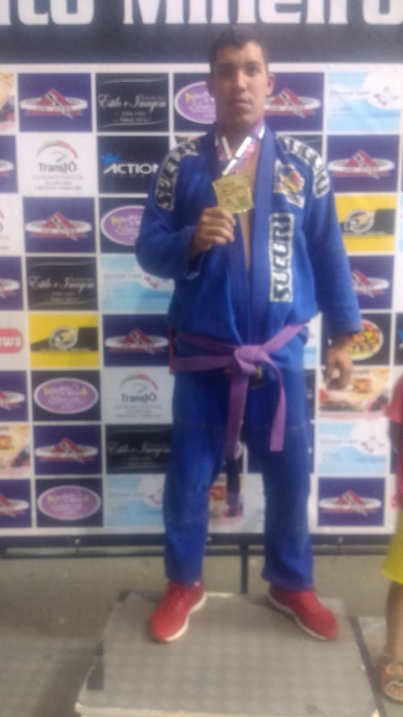 Sabará é ouro em Campeonato Mineiro de Jiu Jitsu