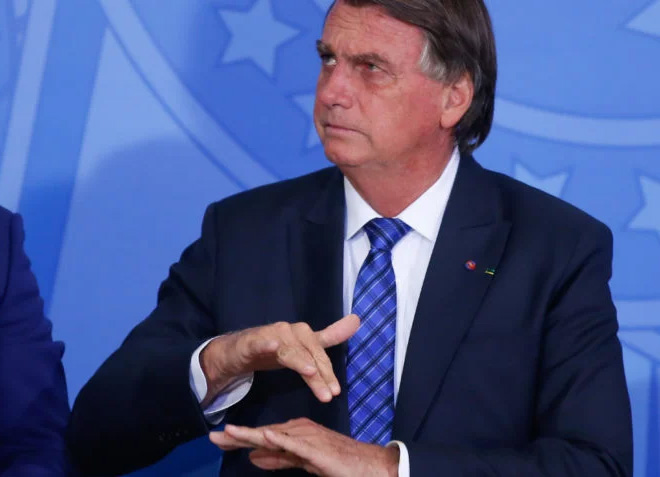 Bolsonaro prevê a maior deflação desde o Plano Real; entenda