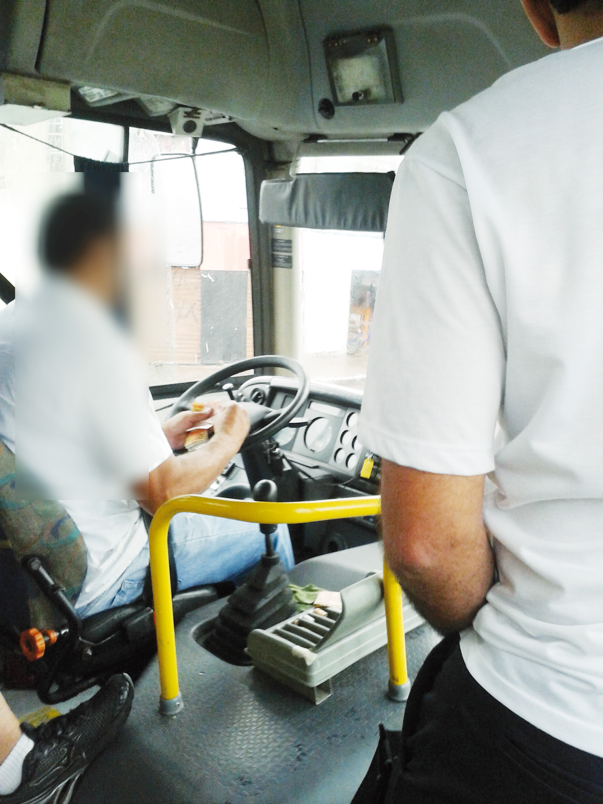 Dupla função de motorista continua trazendo riscos