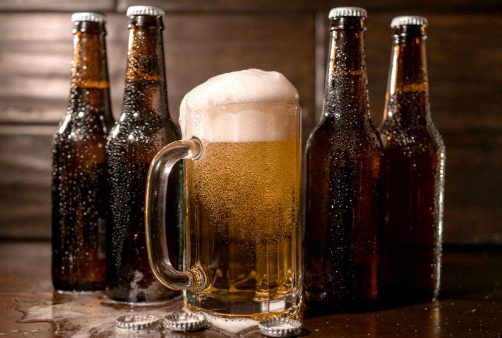 Venda e consumo de bebidas alcoólicas serão liberados no dia das eleições