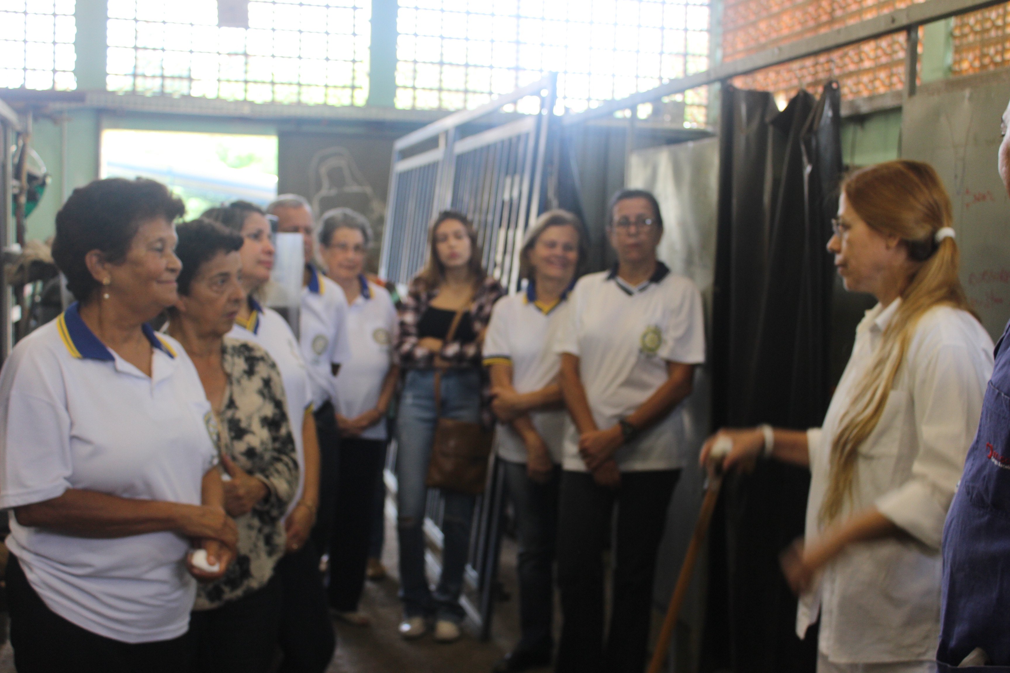 Rotary Sabará faz doação para Fraternidade Olhos da Luz