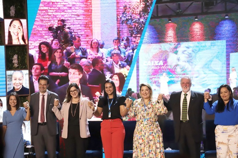 Em Brasília, ministra Cristiane Britto participa de iniciativa para fortalecimento da independência financeira de mulheres 