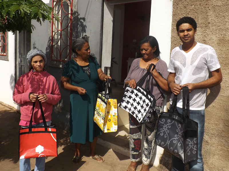 Conheça o projeto Costurando Sonhos da AFFAS
