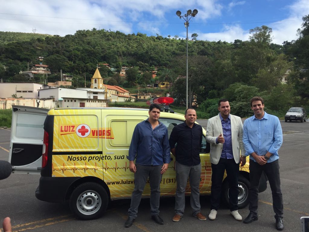 População sabarense ganha ambulância