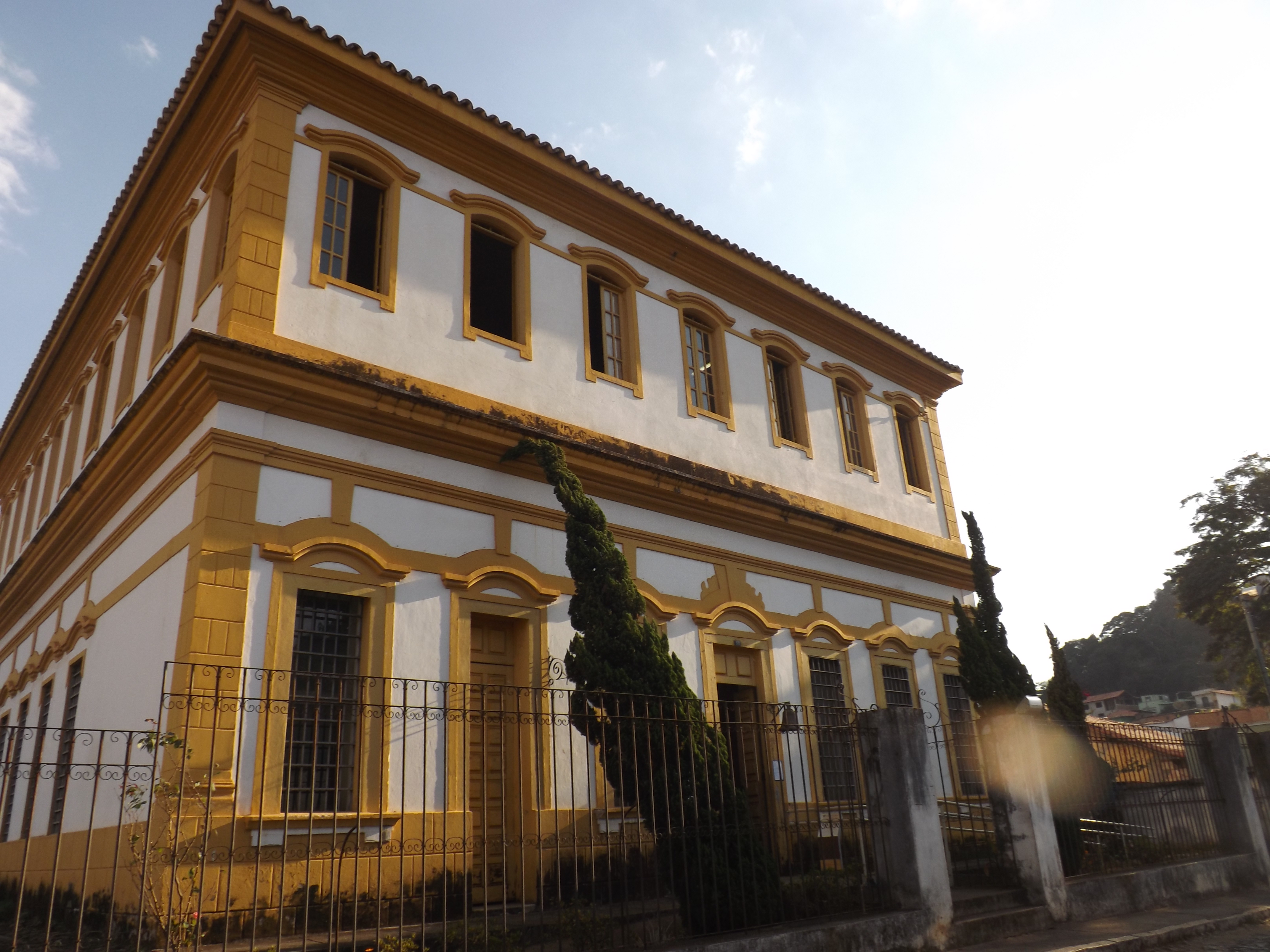 Biblioteca Pública Municipal comemora 76 anos