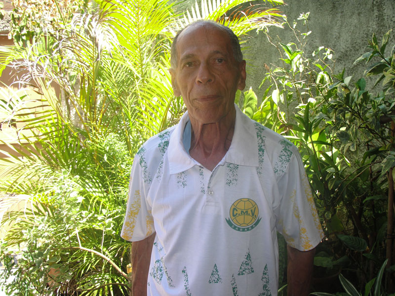 Geraldo Clark celebra 84 anos na Passarela do Samba