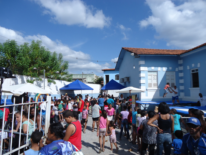 Rua de lazer em comemoração ao 9º aniversário da Casa Azul