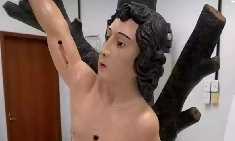 Peça sacra do século XVIII retorna a santuário em Sabará