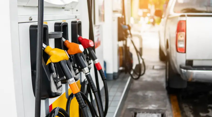 Gasolina fica mais cara em postos, após Governo Federal anunciar a volta dos impostos