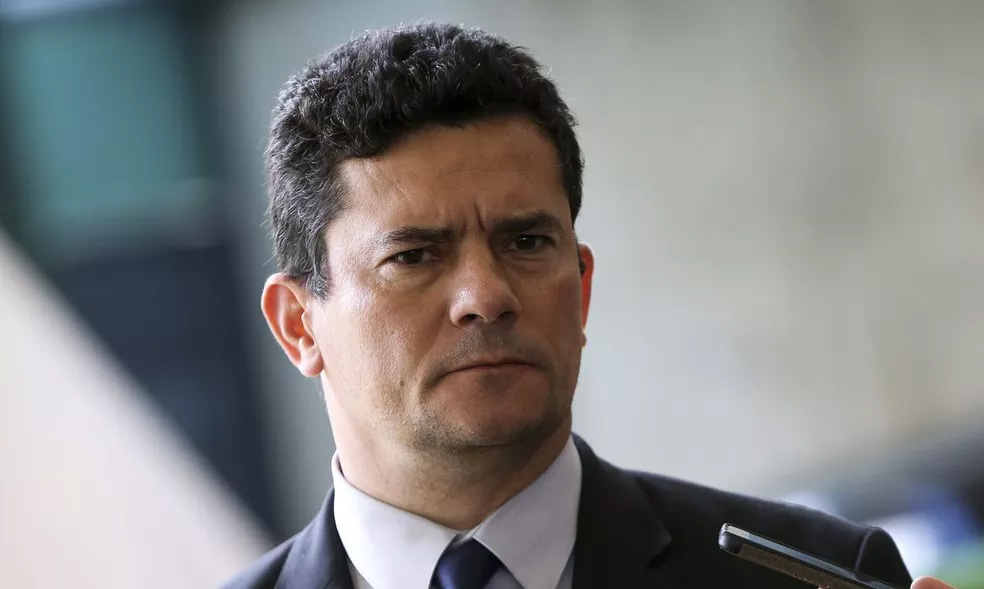PF faz operação para prender suspeitos de planejar morte de autoridades entre eles o Senador Sérgio Moro