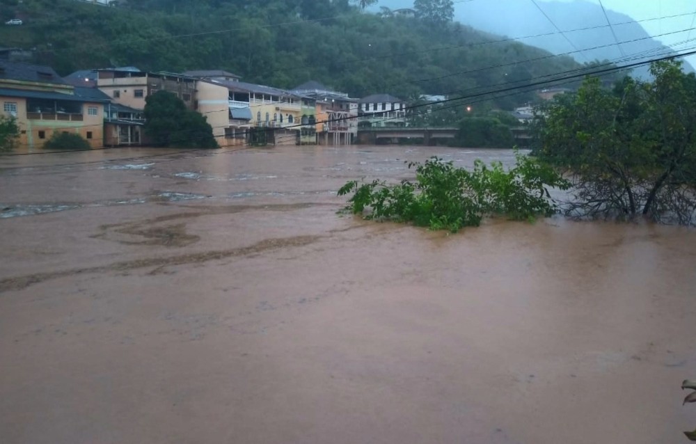 Defesa Civil está no Espírito Santo e em Minas Gerais para apoiar cidades afetadas por chuvas