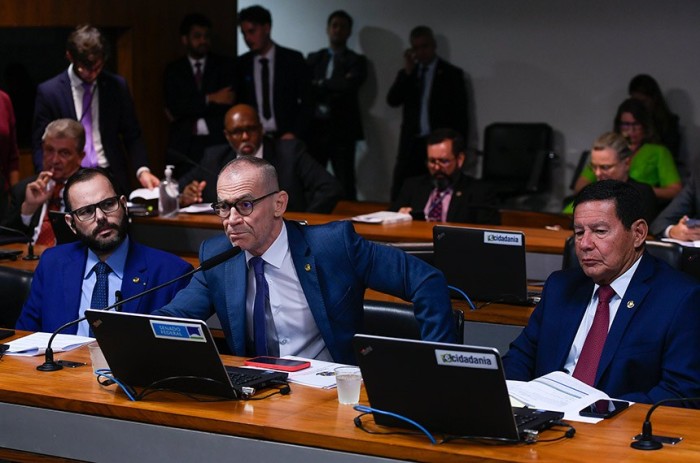 Estados deverão divulgar dados sobre elucidação de assassinatos, aprova CSP