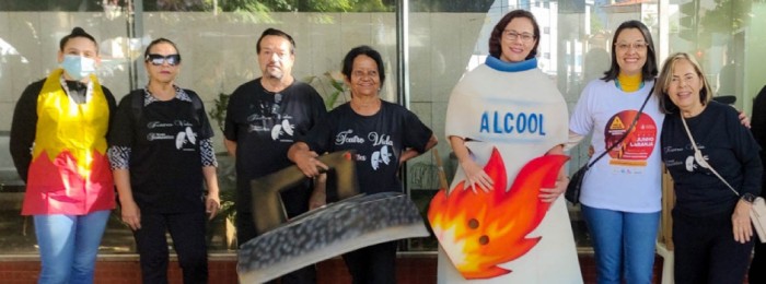 Ação educativa promovida pelo Hospital João XXIII leva informação a pedestres e motoristas no Dia Nacional de Luta Contra Queimaduras