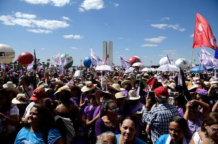Senado presta homenagem à Marcha das Margaridas