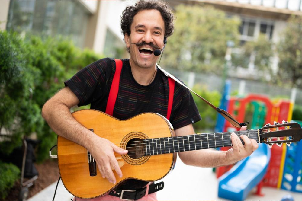 Diversão em Cena fecha a programação de agosto com o espetáculo “On-ca-pe---bu-pe---bi-ra-pa” em Sabará
