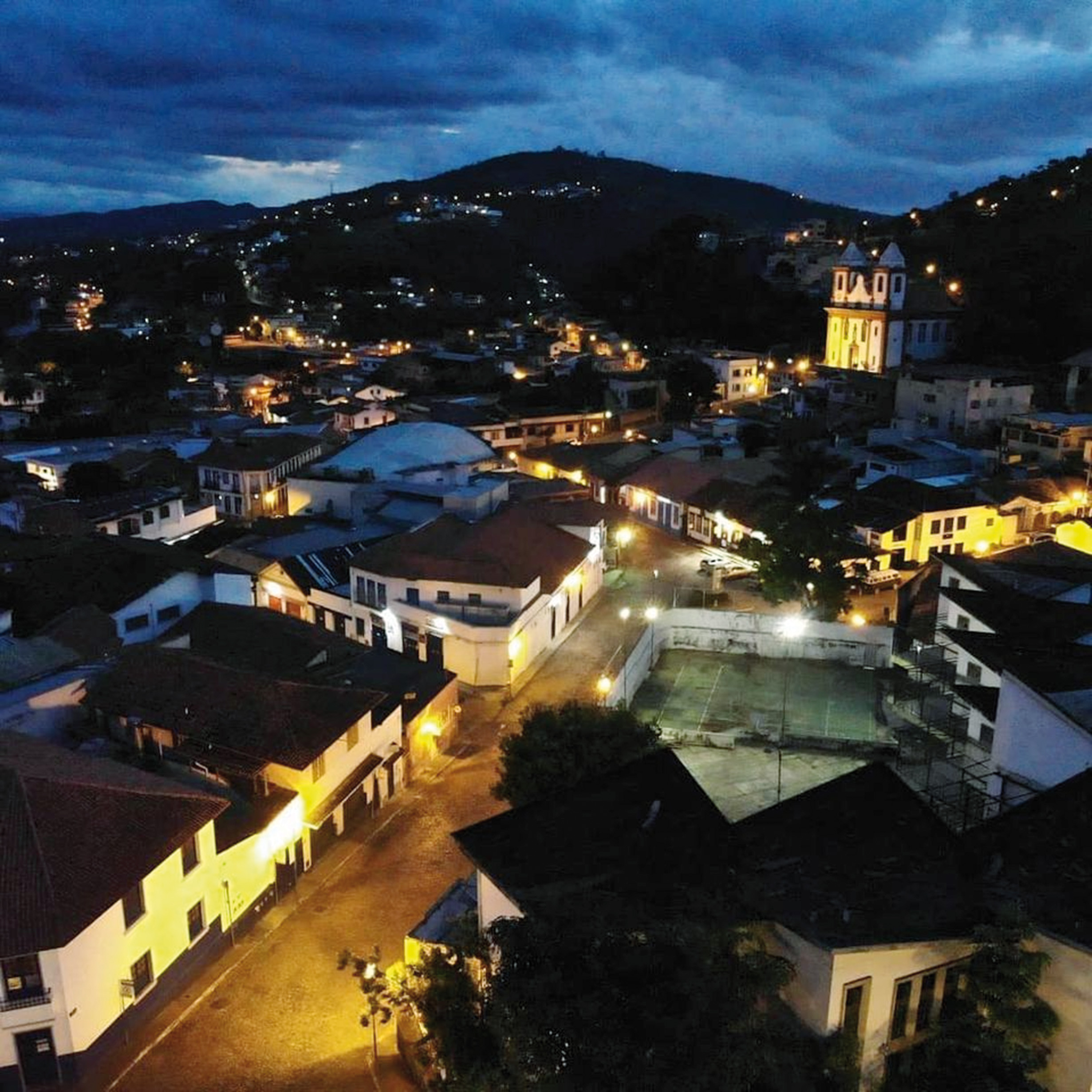 Música ao vivo e shows estão proibidos em bares e restaurantes de Sabará