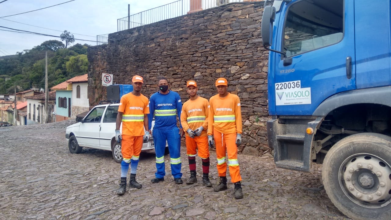 Viasolo realiza campanha do “lixo seguro” para proteger os coletores 