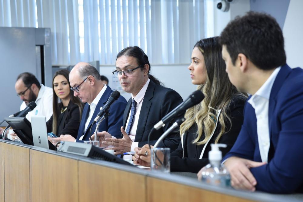 Radioterapia em Minas e no Brasil enfrenta gargalos