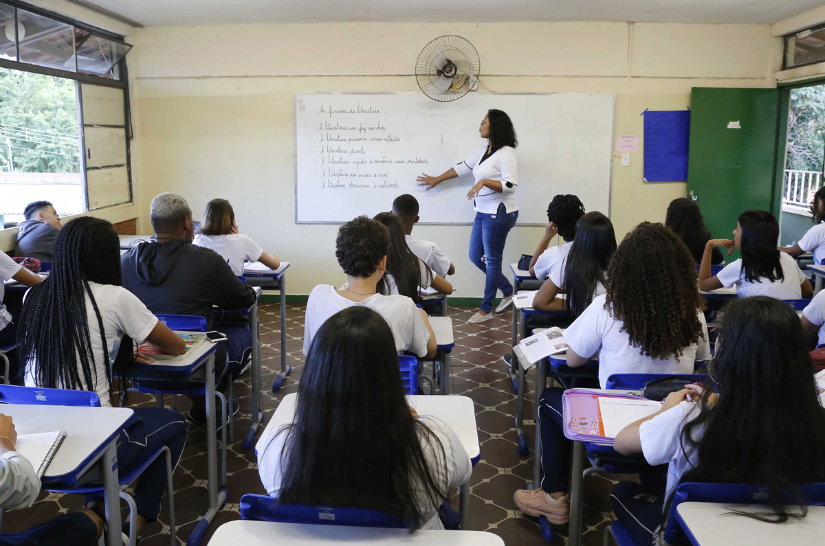 Renovação de matrícula para 2021 na rede estadual será on-line