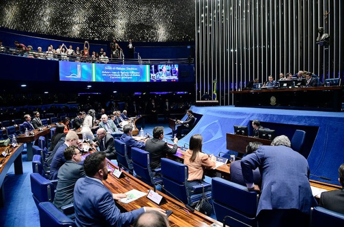 Prefeitos apoiam reforma tributária, mas pedem autonomia na arrecadação