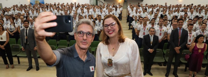 Governador e vice palestram para alunos do curso de formação da PCMG