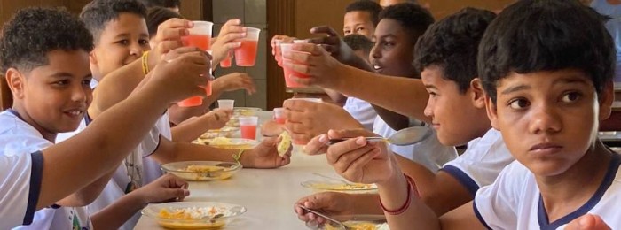 Estrogonofe é eleita refeição predileta da merenda por estudantes da rede estadual de ensino de Minas Gerais; veja pódio