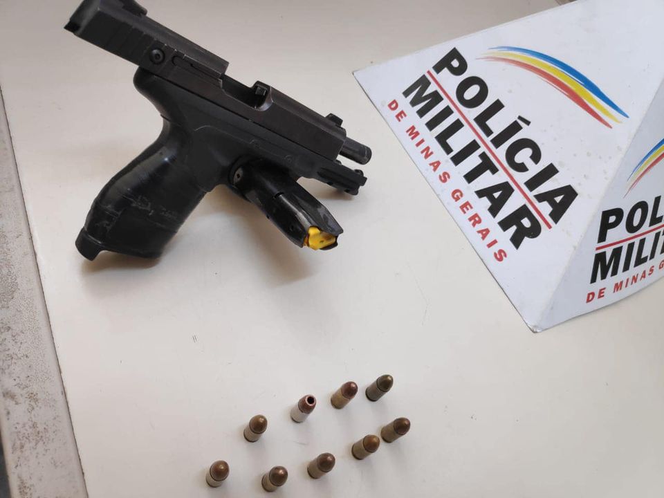 Dois homens são presos suspeitos de ameaçar fiscal de partido com arma de fogo