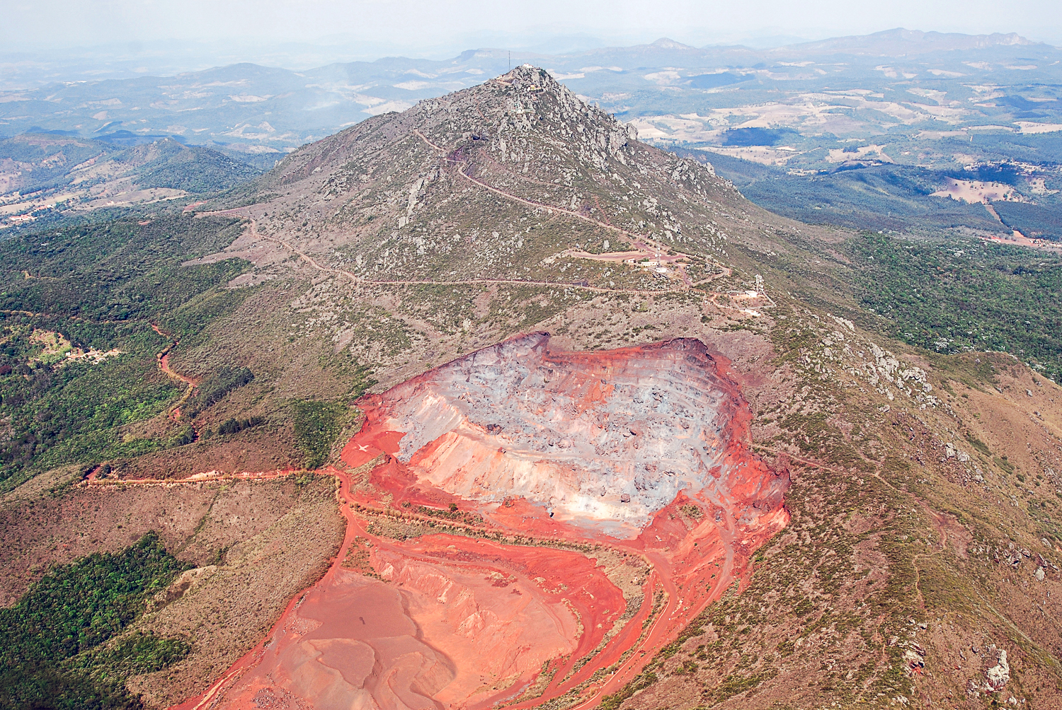 ANM aponta irregularidades de mineradora na Serra da Piedade