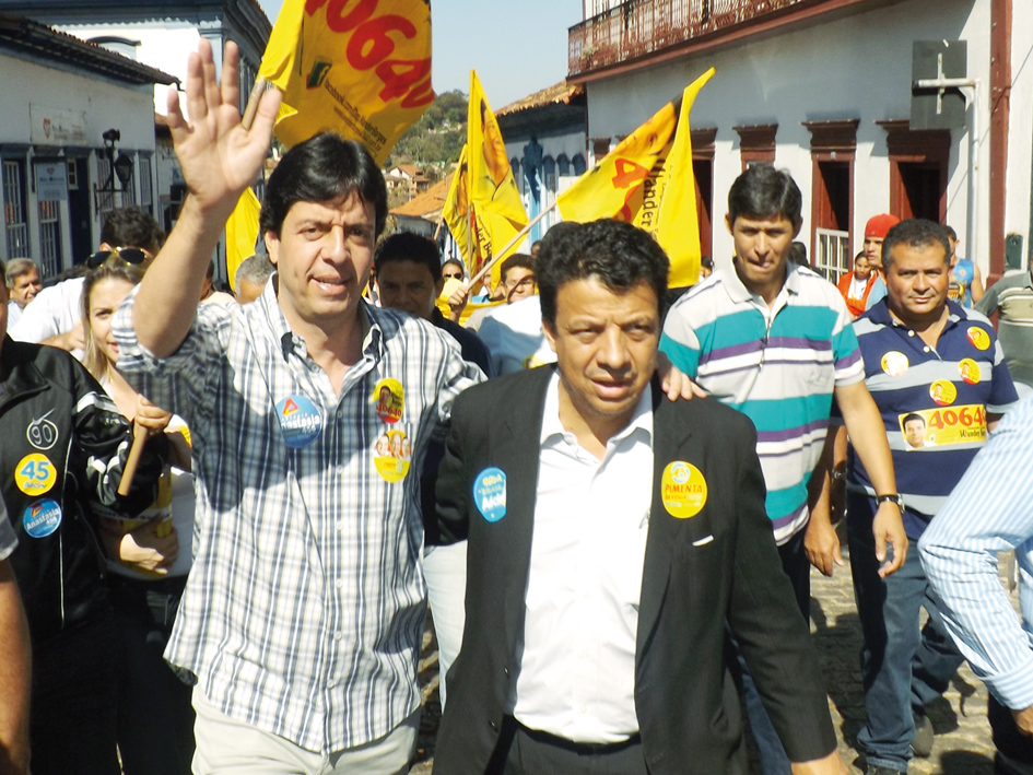 Dinis Pinheiro e Wander Borges fazem campanha no Centro