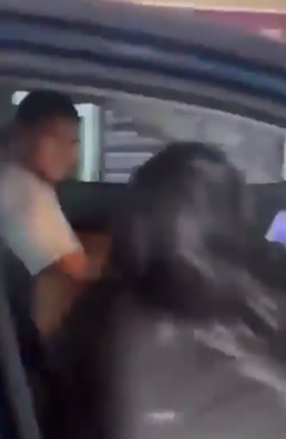 VÍDEO: Pastor pula a cerca e acaba no púlpito das Redes Sociais