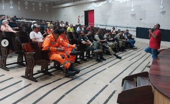 Prefeitura de Sabará realiza reunião para definir detalhes do Carnaval 2024