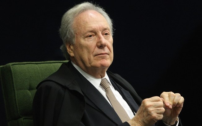 STF autoriza estados e municípios a comprar vacina