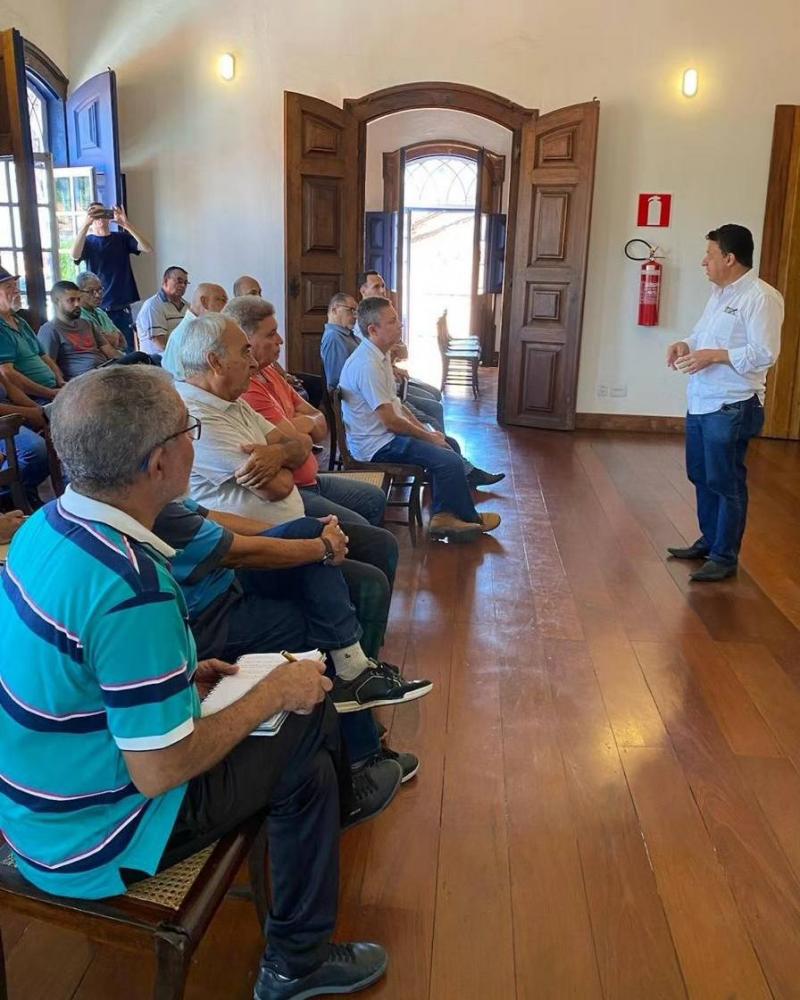 Prefeitura de Sabará esclarece novas regras de transferência de licença para taxistas